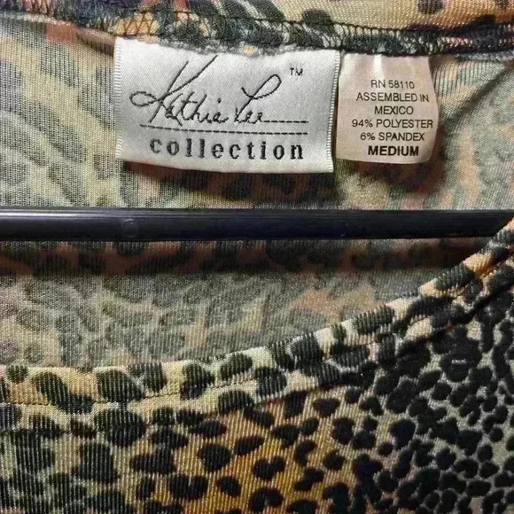 KATHIE LEE COLLECTION SLEEVELESS Leopard Animal PRINT TANK TOP Blouse SIZE M - Picture 2 of 5